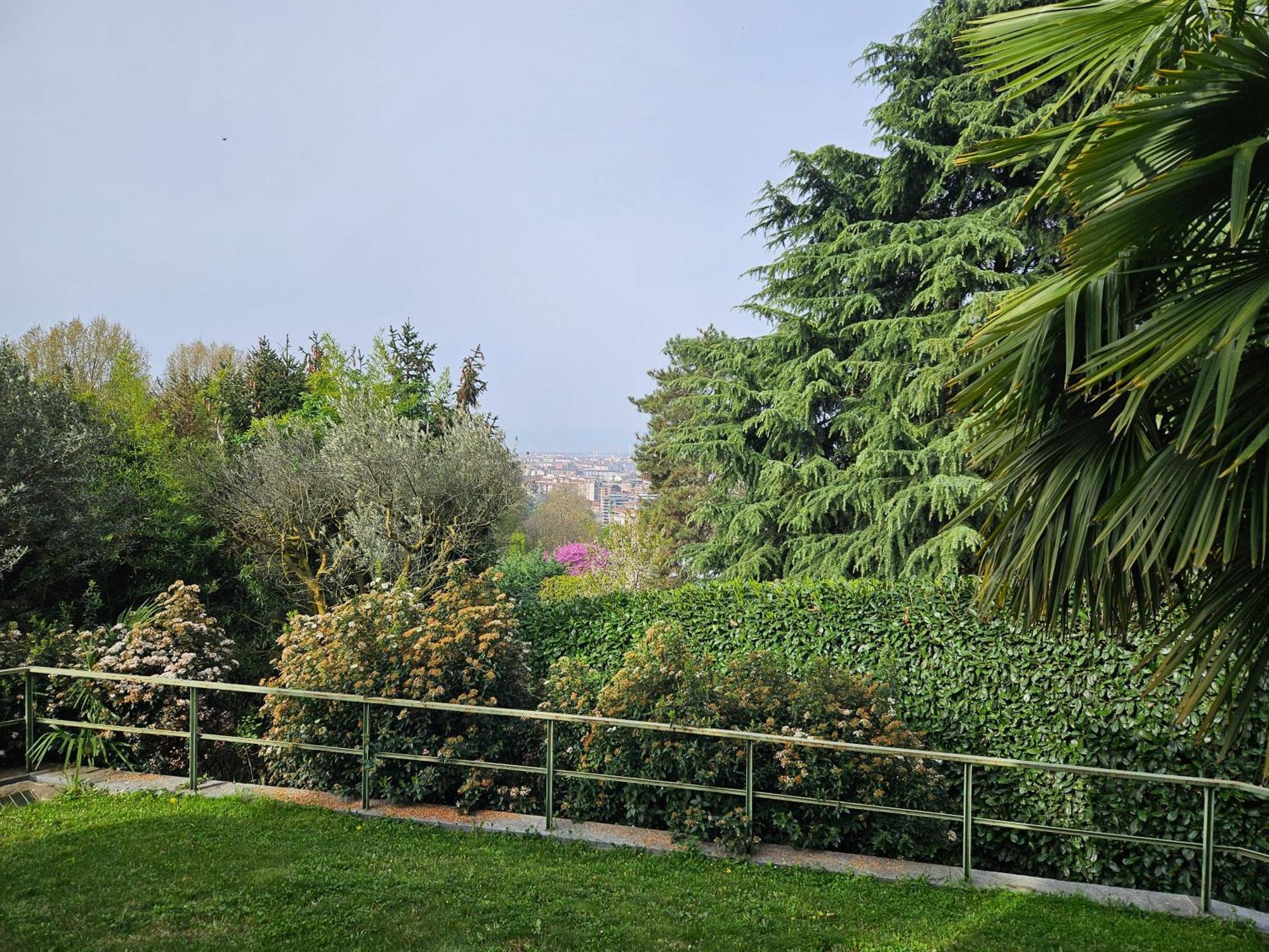 Villa In Precollina Turín Exterior foto